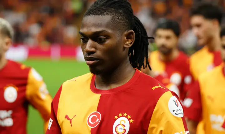 Mercado: Por que Rafael Leão passou a ser contestado após transferência para a Turquia?