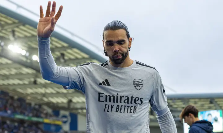 ‘No futuro, eu posso jogar lá’: Raya revela destino dos sonhos após passagem pelo Arsenal