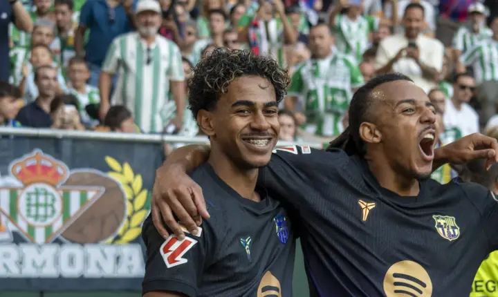 Barcelona é exposto pelo Betis, mas busca outro caminho para manter 100%